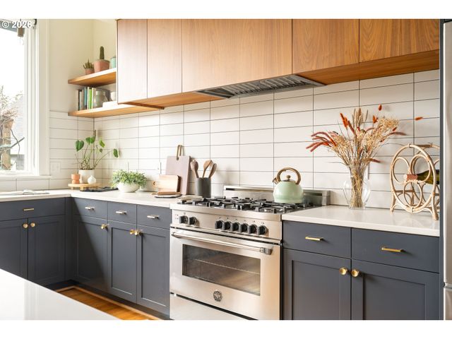 3419 Ne CESAR E CHAVEZ Blvd, Portland, OR 97212