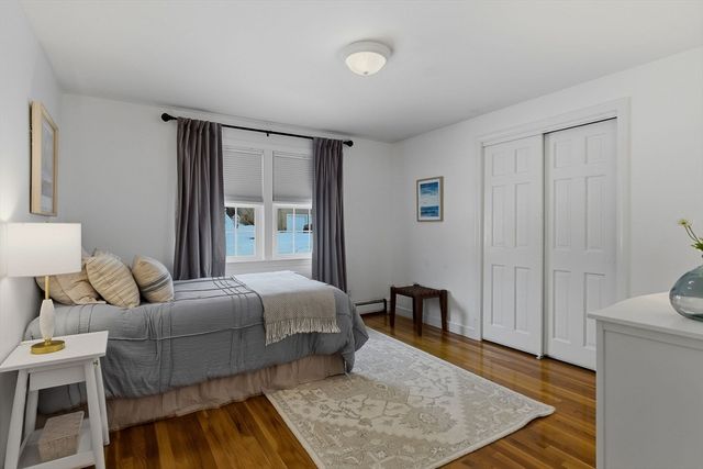 15 Belmont Rd, Wakefield, MA 01880