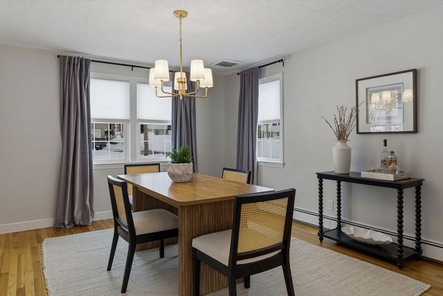 15 Belmont Rd, Wakefield, MA 01880