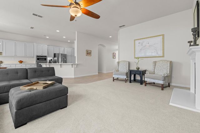 2343 Petruchio Way, Roseville, CA 95661