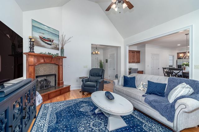 140 Fitzsimmons Drive, North Augusta, SC 29860