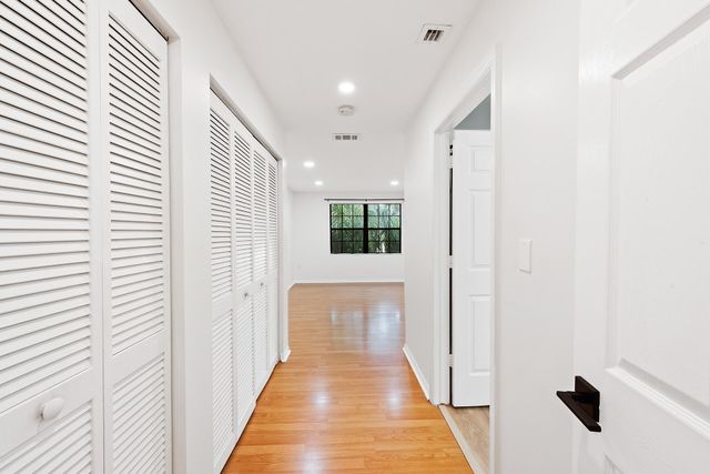 243 City View Drive, Fort Lauderdale, FL 33311