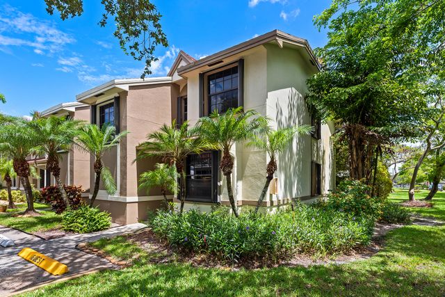 243 City View Drive, Fort Lauderdale, FL 33311