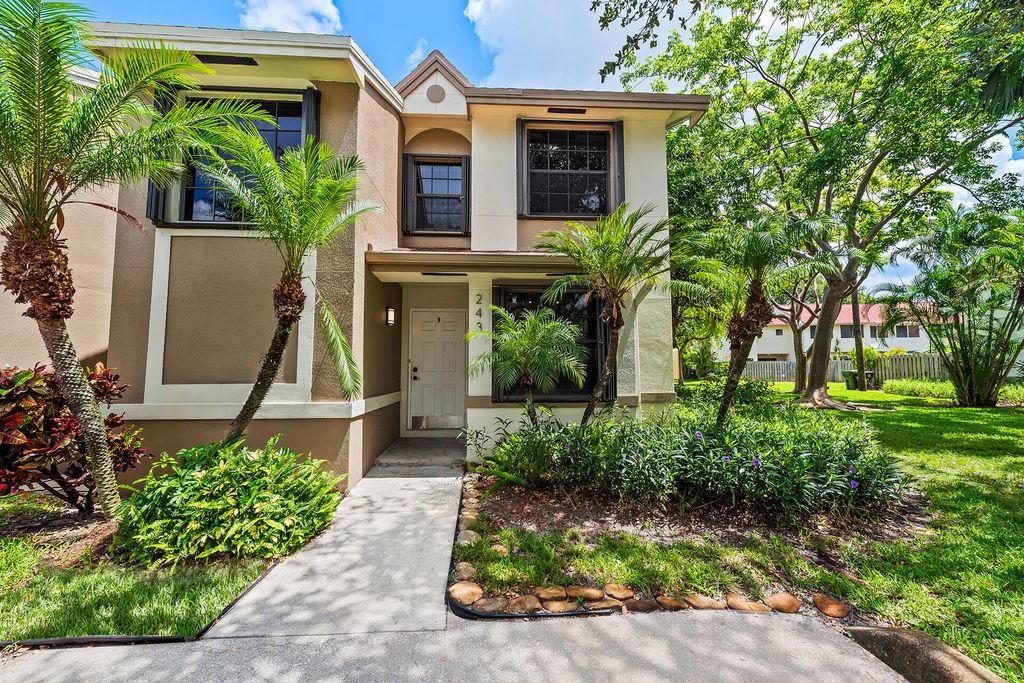 243 City View Drive, Fort Lauderdale, FL 33311