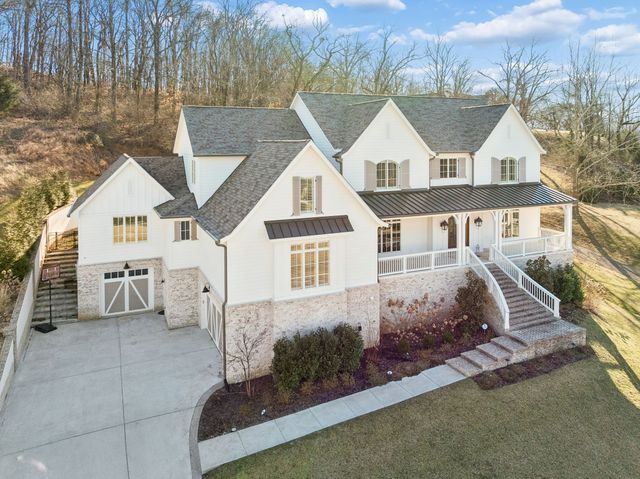 1019 Stockett Dr, Nashville, TN 37221