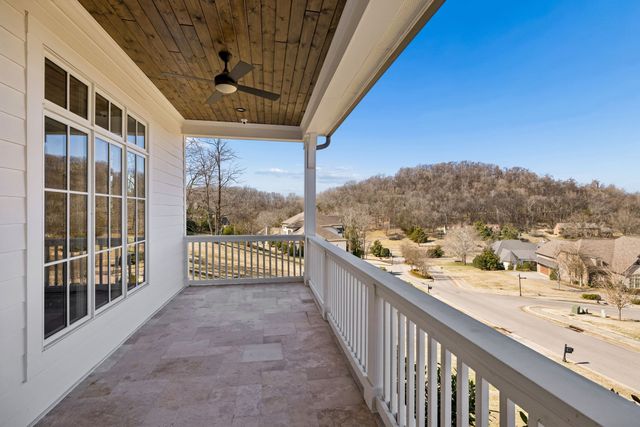 1019 Stockett Dr, Nashville, TN 37221