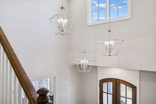 1019 Stockett Dr, Nashville, TN 37221