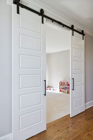 1019 Stockett Dr, Nashville, TN 37221