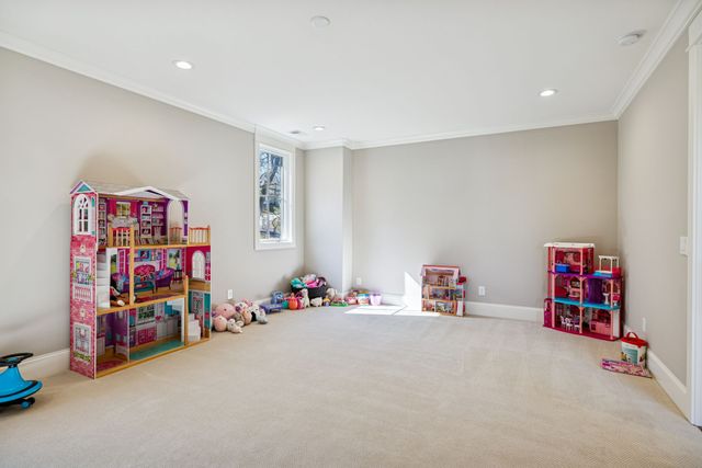 1019 Stockett Dr, Nashville, TN 37221