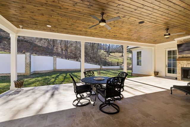 1019 Stockett Dr, Nashville, TN 37221