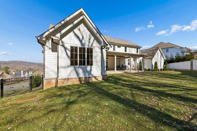 1019 Stockett Dr, Nashville, TN 37221