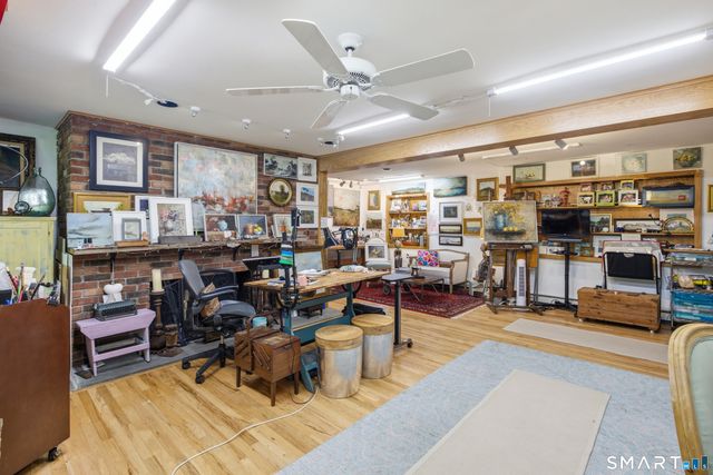 40 Elbow Hill Road, Brookfield, CT 06804