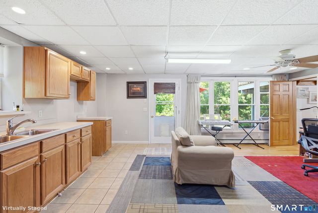 40 Elbow Hill Road, Brookfield, CT 06804