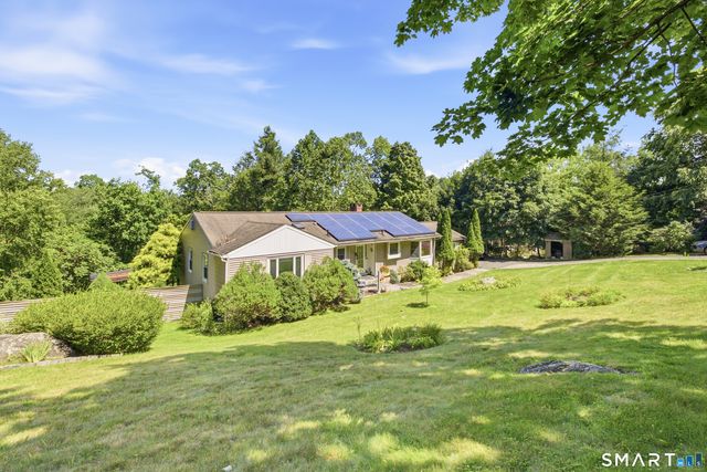 40 Elbow Hill Road, Brookfield, CT 06804