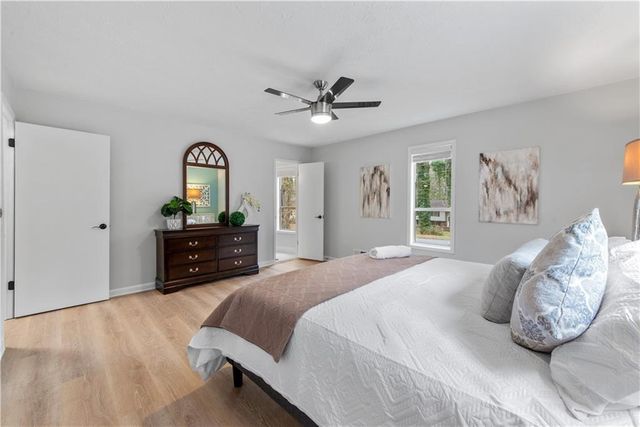 2532 Hidden Hills Dr, Marietta, GA 30066