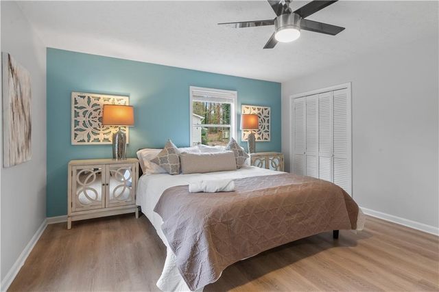 2532 Hidden Hills Dr, Marietta, GA 30066