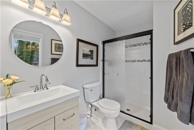 2532 Hidden Hills Dr, Marietta, GA 30066
