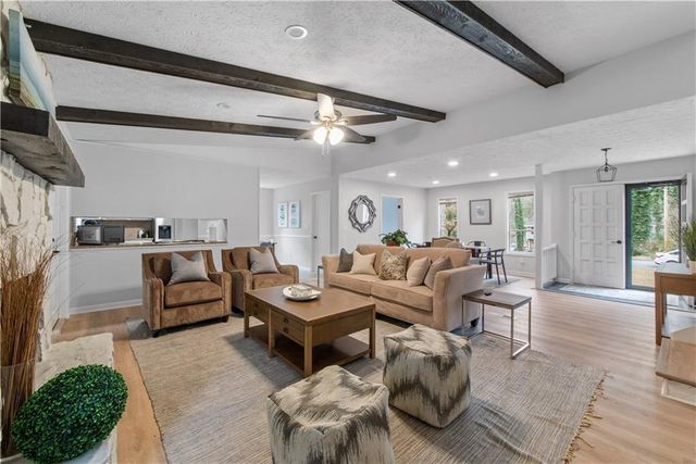 2532 Hidden Hills Dr, Marietta, GA 30066