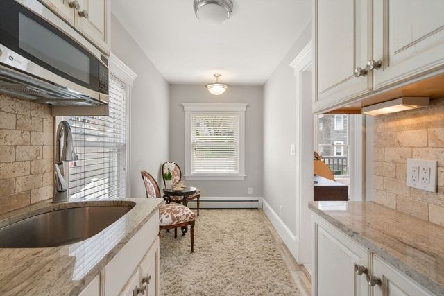 600 Shirley St 11, Winthrop, MA 02152