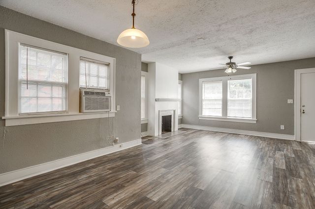 3148 Rogers Avenue 3, Fort Worth, TX 76109