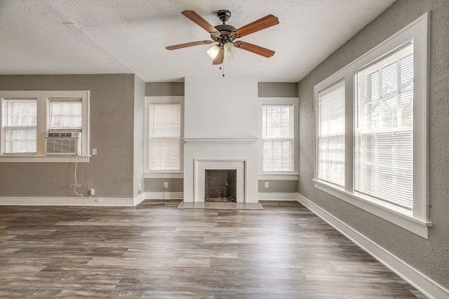 3148 Rogers Avenue 3, Fort Worth, TX 76109