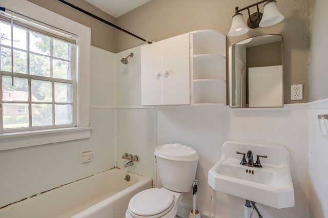 3148 Rogers Avenue 3, Fort Worth, TX 76109