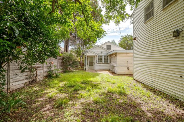 3148 Rogers Avenue 3, Fort Worth, TX 76109