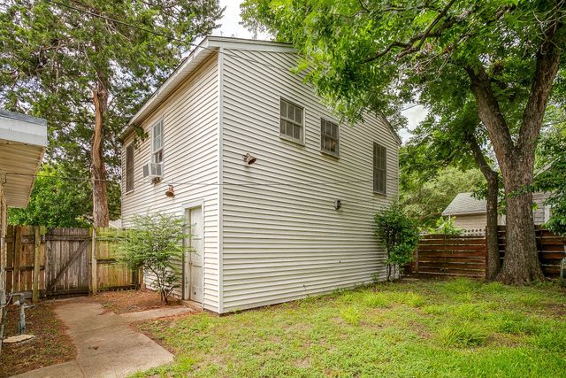 3148 Rogers Avenue 3, Fort Worth, TX 76109