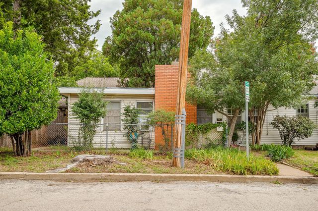 3148 Rogers Avenue 3, Fort Worth, TX 76109