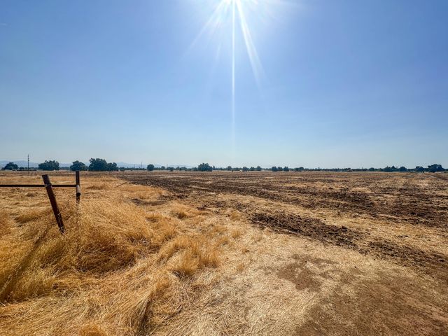 Lot A 7669 Avianca Drive, Redding, CA 96002