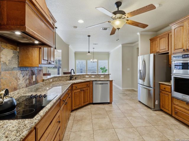 242 English Oaks, Boerne, TX 78006