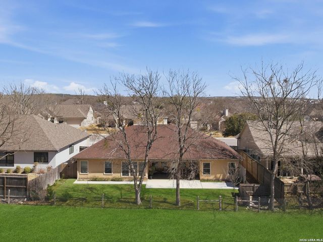 242 English Oaks, Boerne, TX 78006