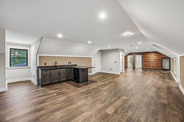 323 Sunset Cove Ln, Winchester, TN 37398
