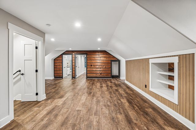 323 Sunset Cove Ln, Winchester, TN 37398