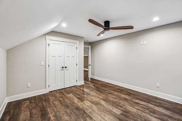 323 Sunset Cove Ln, Winchester, TN 37398