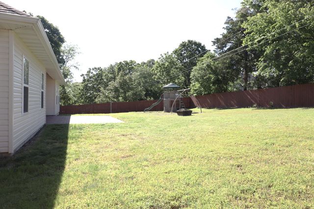 315 N Fork, Branson, MO 65616