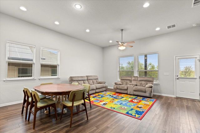 213 Munk LN, Leander, TX 78641