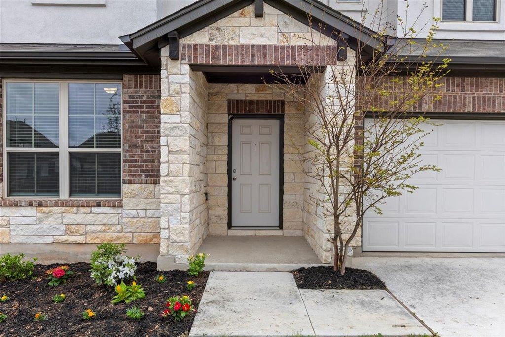 213 Munk LN, Leander, TX 78641