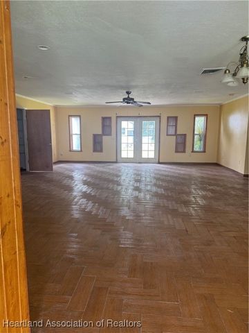 815 8th Avenue N, Wauchula, FL 33873