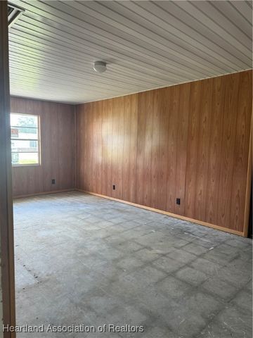 815 8th Avenue N, Wauchula, FL 33873