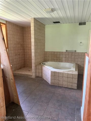 815 8th Avenue N, Wauchula, FL 33873