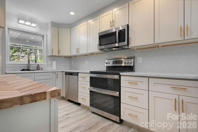 1388 King Road, Pisgah Forest, NC 28768