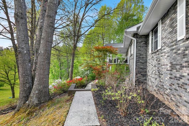 1388 King Road, Pisgah Forest, NC 28768