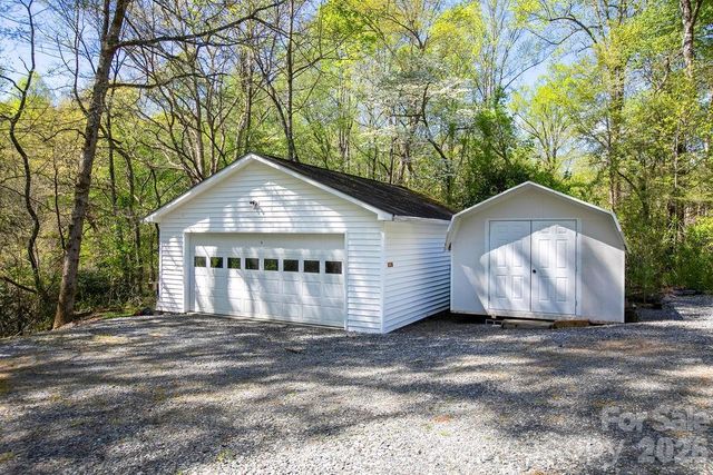 1388 King Road, Pisgah Forest, NC 28768