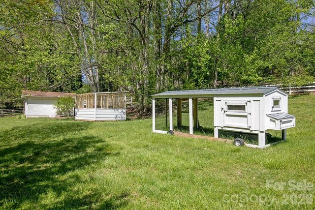 1388 King Road, Pisgah Forest, NC 28768