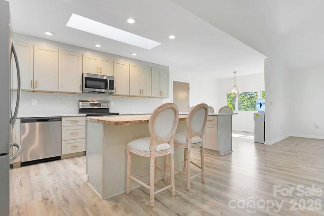 1388 King Road, Pisgah Forest, NC 28768