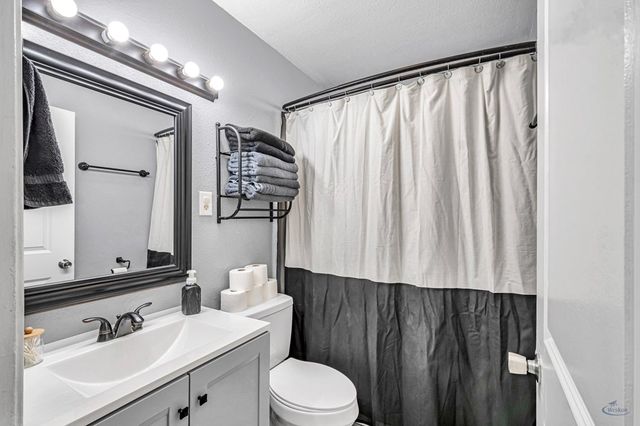 3601 Brentwood Dr, Odessa, TX 79762