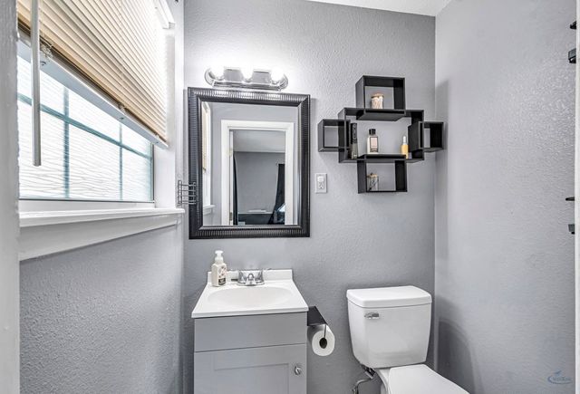 3601 Brentwood Dr, Odessa, TX 79762