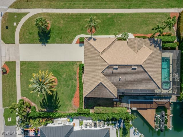 200 Windbrook CT, Marco Island, FL 34145