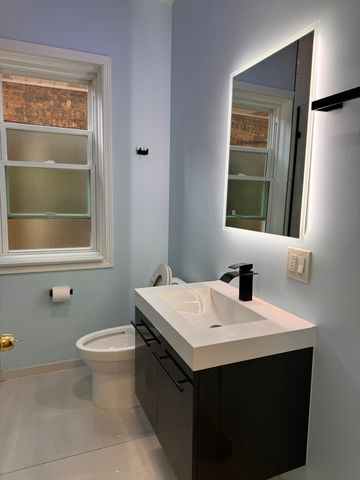 6113 S Sacramento Avenue, Chicago, IL 60629